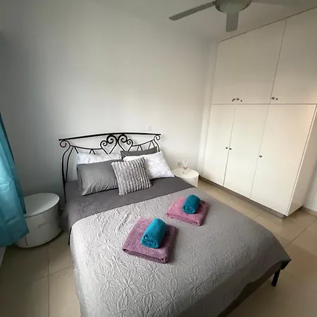 Daire Living In - Modern 1br - Pools &